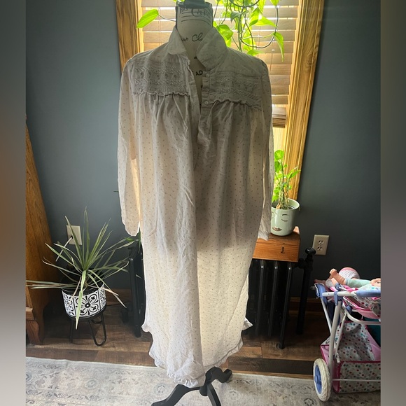 Women’s Vintage Fundamentals Large Nightgown Sears and Roebuck White Floral - Picture 1 of 13